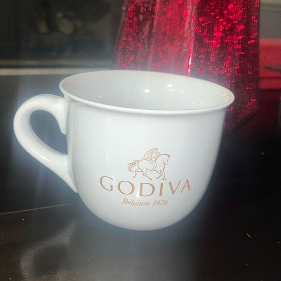 Large Godiva Belgium 1926 Mug Coffee Cup - Picture 1 of 3